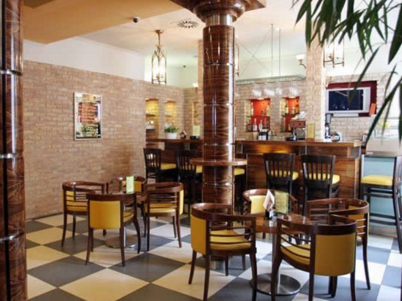 Kosher Hotel King David Praga Esterno foto Interior of the restaurant