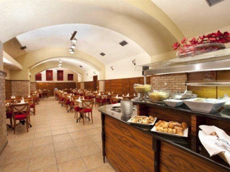 Kosher Hotel King David Praga Esterno foto The restaurant